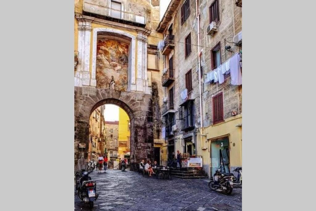 Apartmán Napoli Centro Storico Un Passo Da San Gennaro Exteriér fotografie