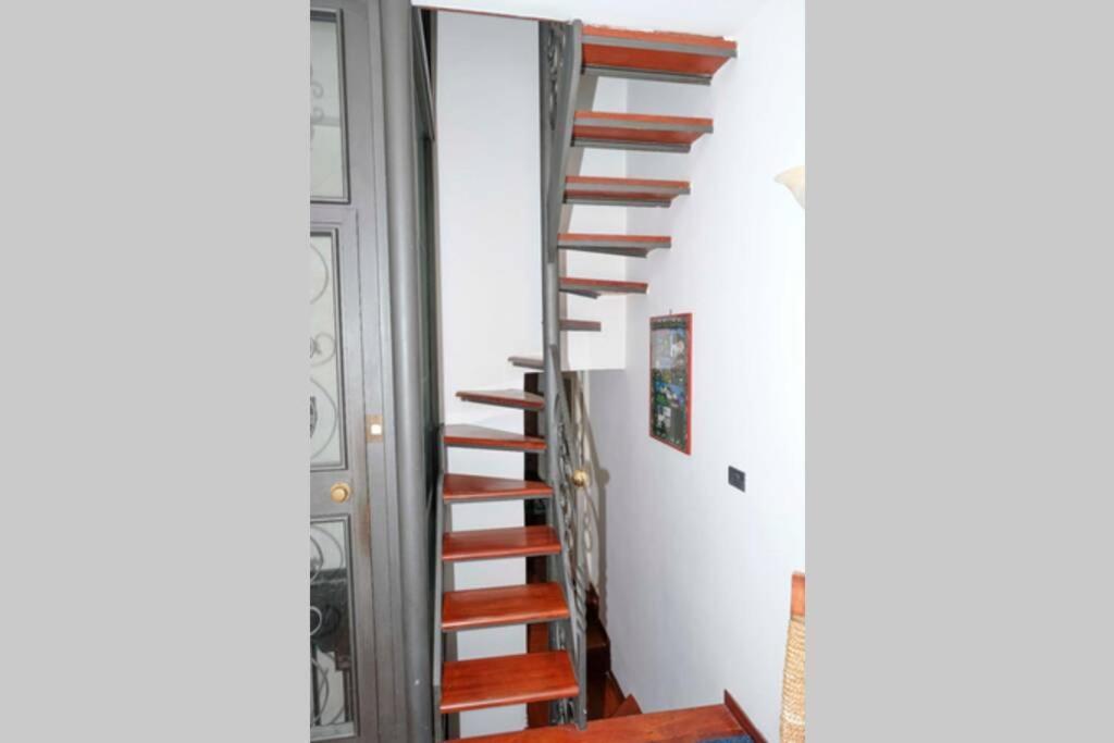 Apartmán Napoli Centro Storico Un Passo Da San Gennaro Exteriér fotografie